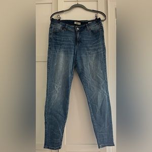 Light-Wash Jeans